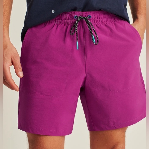 NWT! Bonobos Rec Shorts‎ in Very Berry - Picture 3 of 12